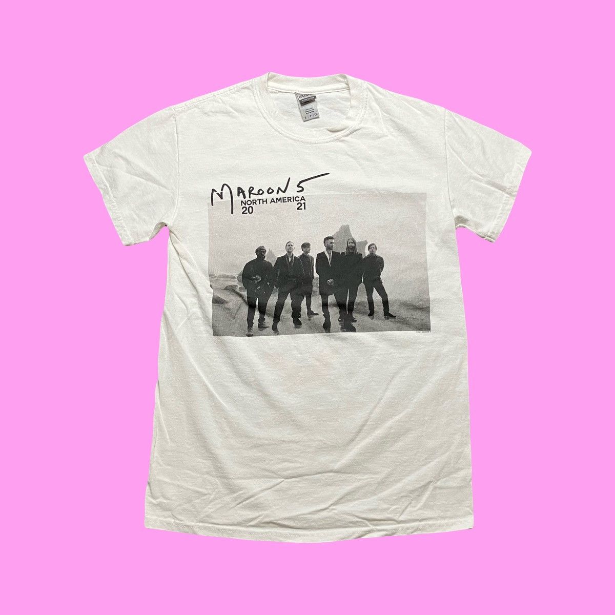 Band Tees × Gildan Maroon 5 North American 2021 Tour Band T Shirt Size US M / EU 48-50 / 2 - 1 Thumbnail