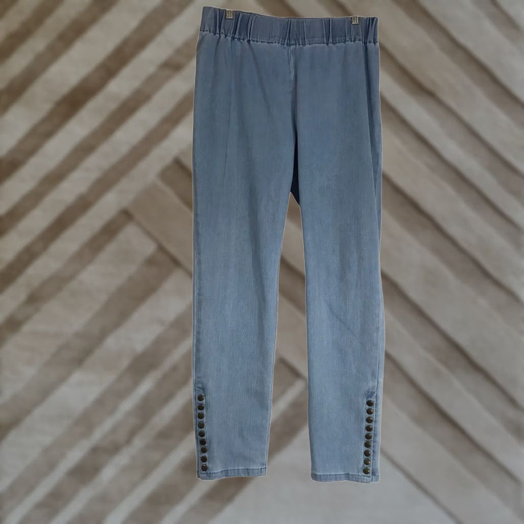 Soft Surroundings Soft Surroundings Pants Medium Women's Denim Style Light Wash Detail Snap Size 32" / US 10 / IT 46 - 1 Thumbnail