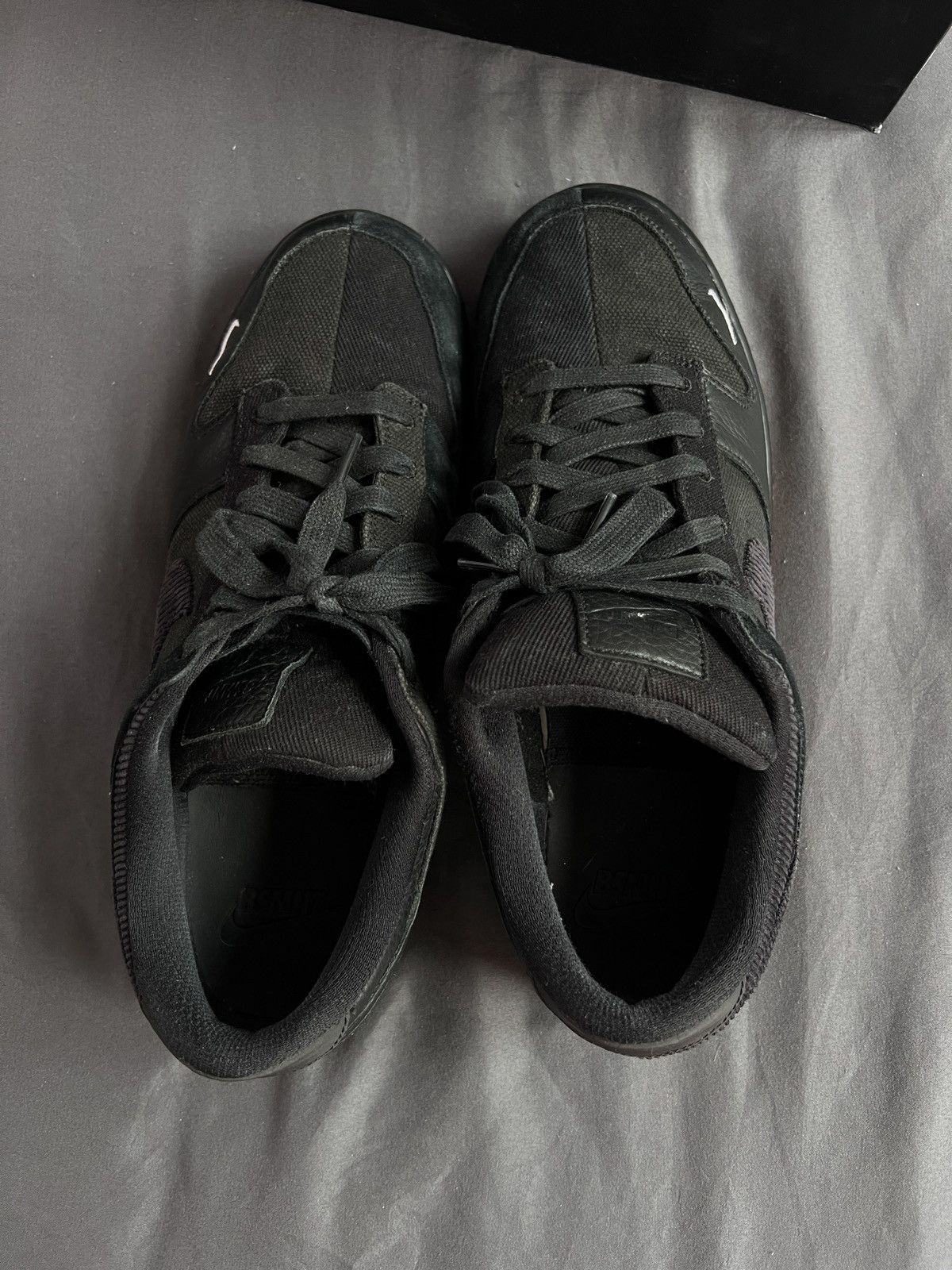 Nike × The Basement Nike x The Basement Dunk Low Black Size US 12 / EU 45 - 8 Thumbnail