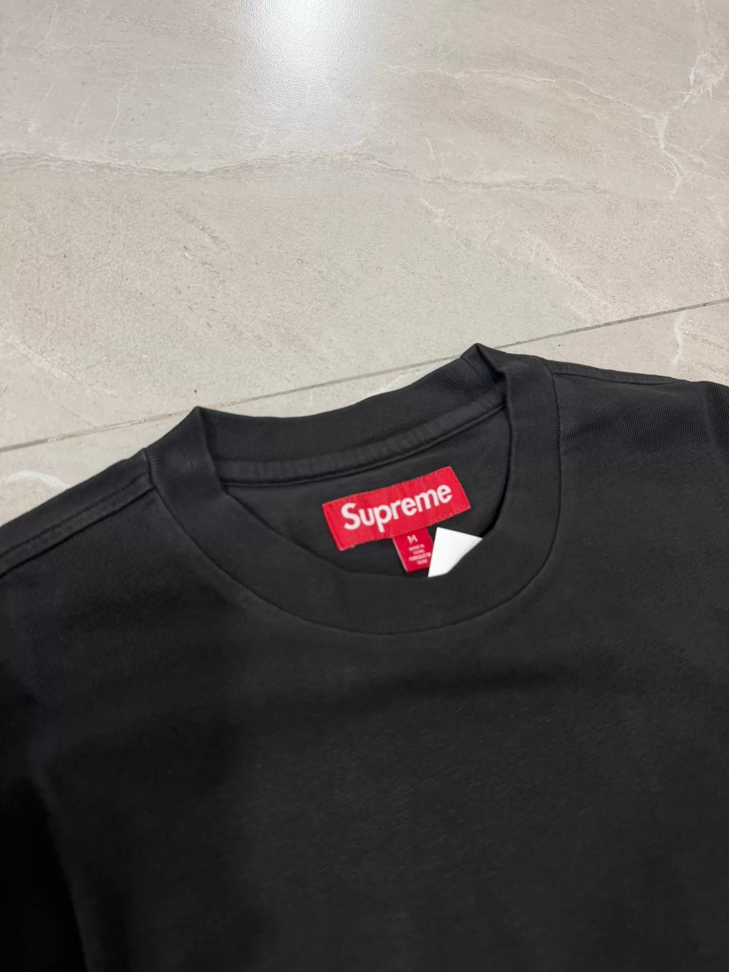 Supreme Supreme SS26 WEEK1 Cracked Sleeve L/S Washed Black M Size US M / EU 48-50 / 2 - 4 Thumbnail