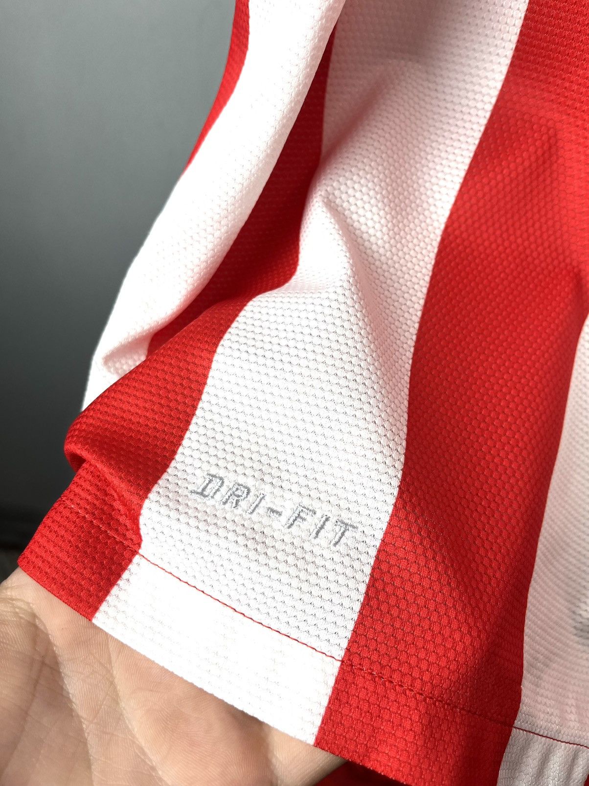 Nike Vintage Nike Atletico Madrid Soccer Jersey TShirt LFP Falcao Size US L / EU 52-54 / 3 - 5 Thumbnail