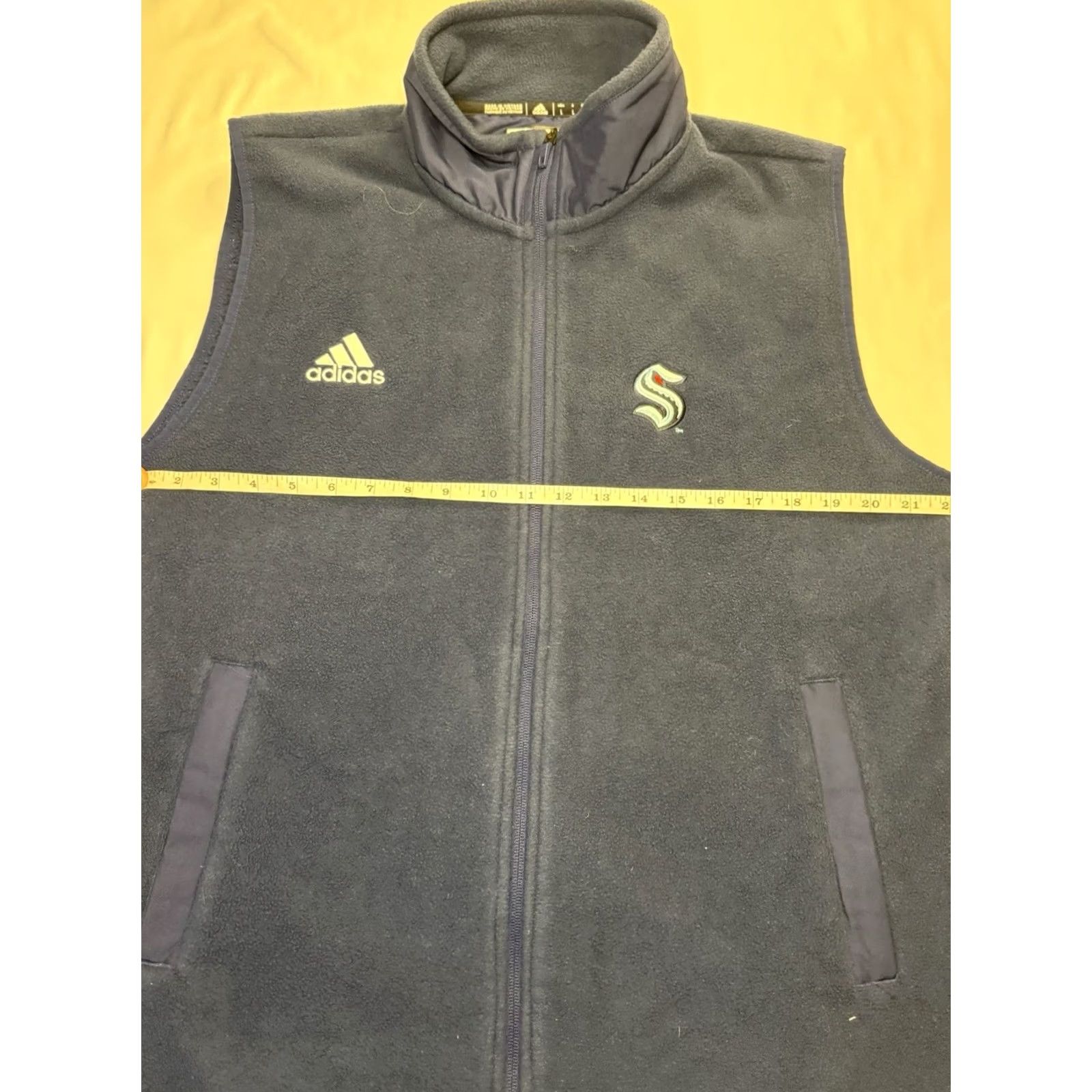 Adidas Adidas Seattle Kraken Fleece Vest Full Zip Navy Blue NHL Pockets Mens Large Vest Size US L / EU 52-54 / 3 - 4 Thumbnail