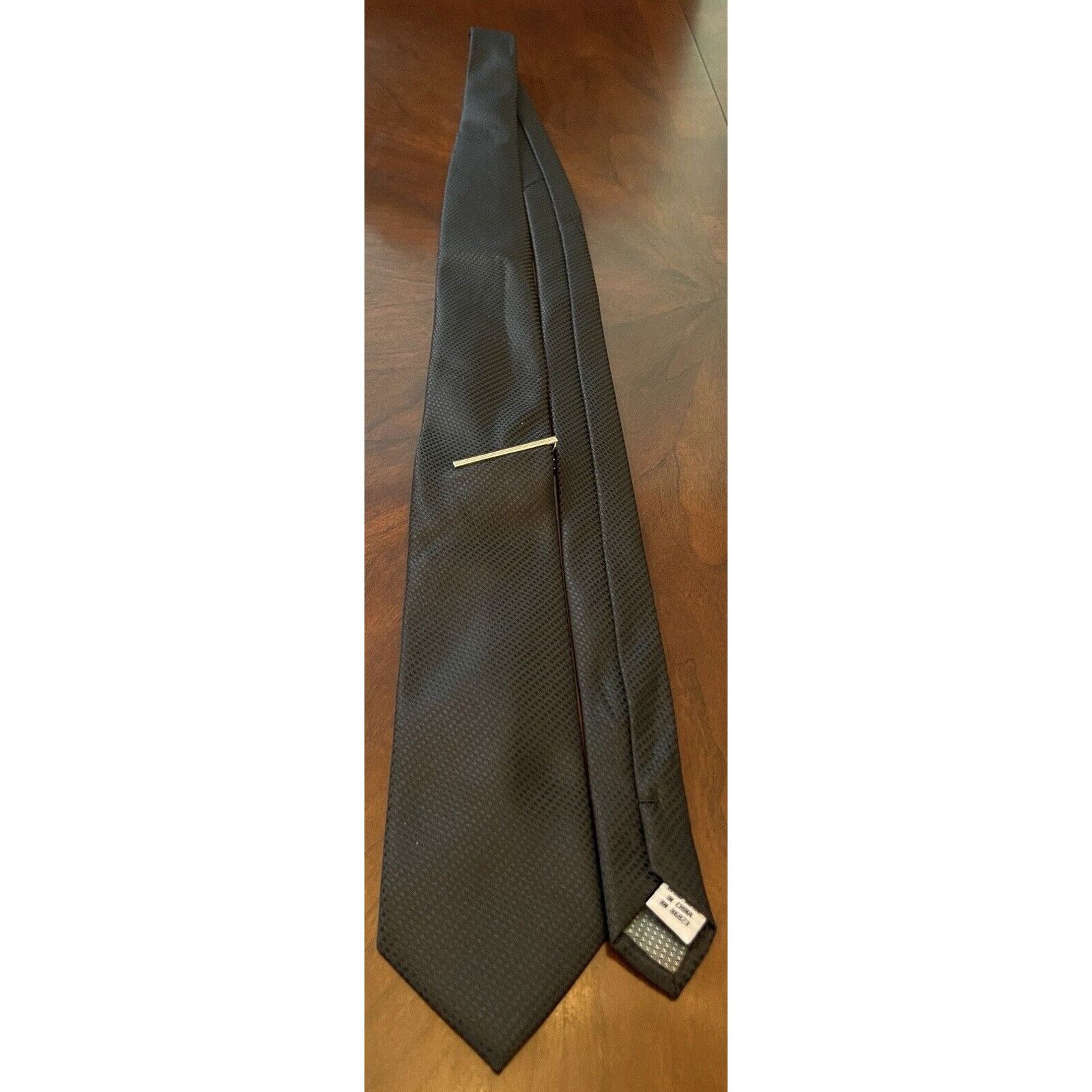 Bill Blass Bill Blass Black Hand Made 100% Polyester Made In China Size ONE SIZE - 3 Thumbnail