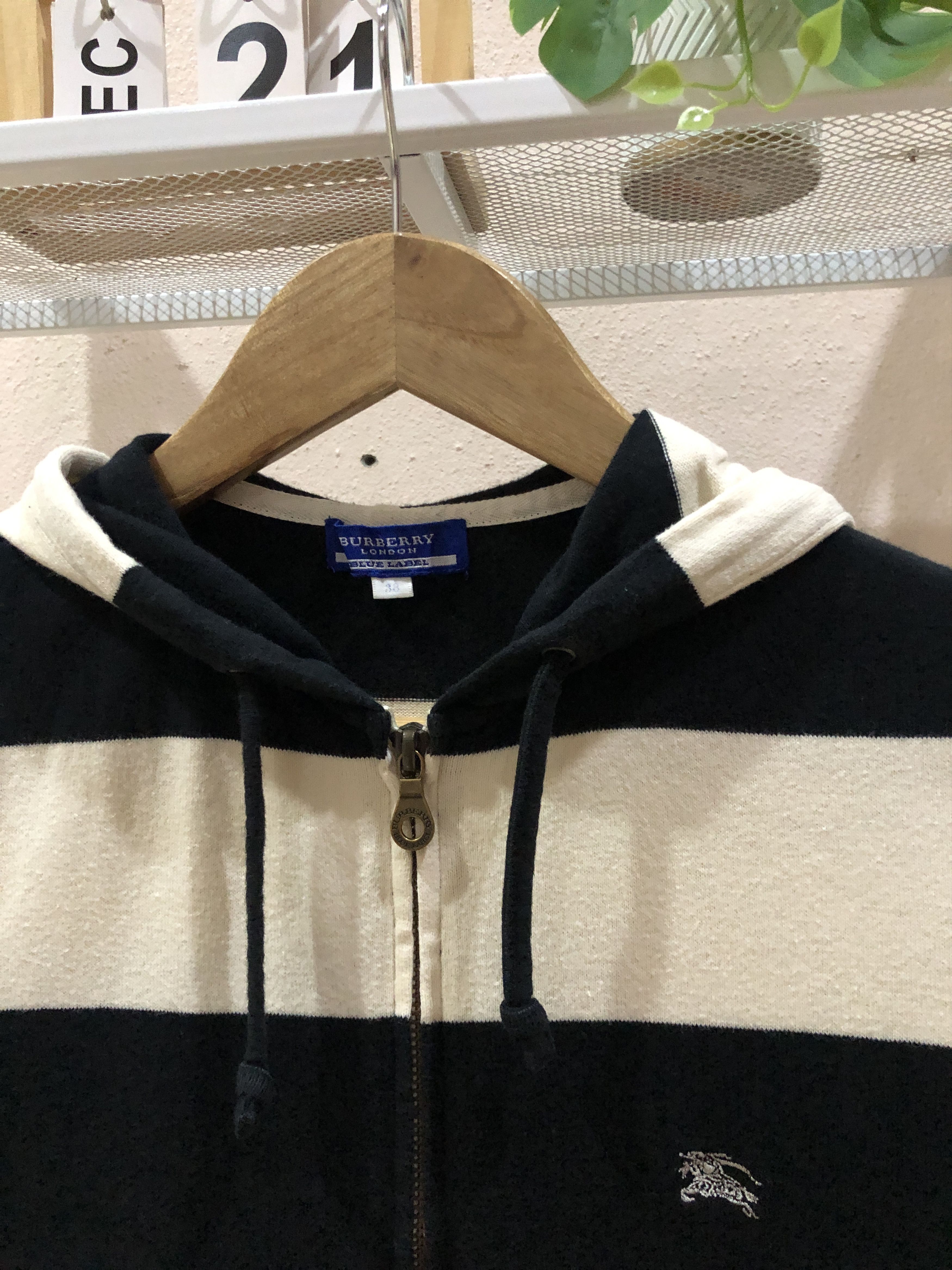 Burberry Burberry Blue Label Striped Zip Up Hoodie Size M / US 6-8 / IT 42-44 - 3 Thumbnail