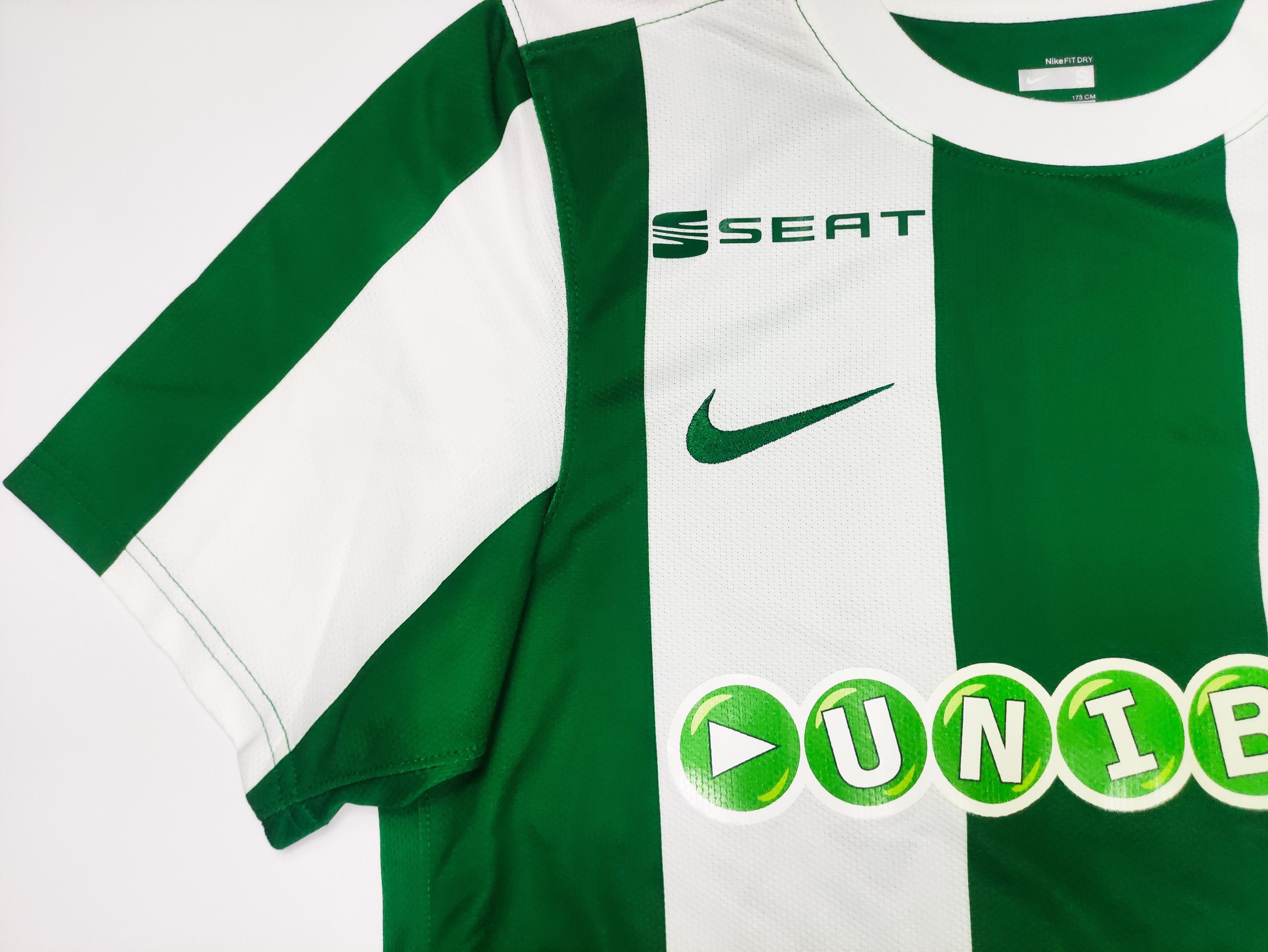 Nike Ferencváros 2009 2010 Nike Home Kit Jersey Budapest Hungary Size US S / EU 44-46 / 1 - 8 Thumbnail