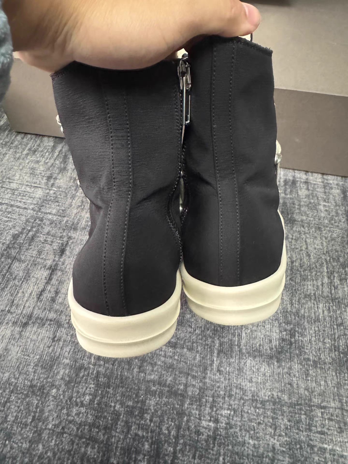 Rick Owens Rick Owens DRKSHDW Pentagram Lace Big Converse Sneakers Size US 9.5 / EU 42-43 - 4 Thumbnail