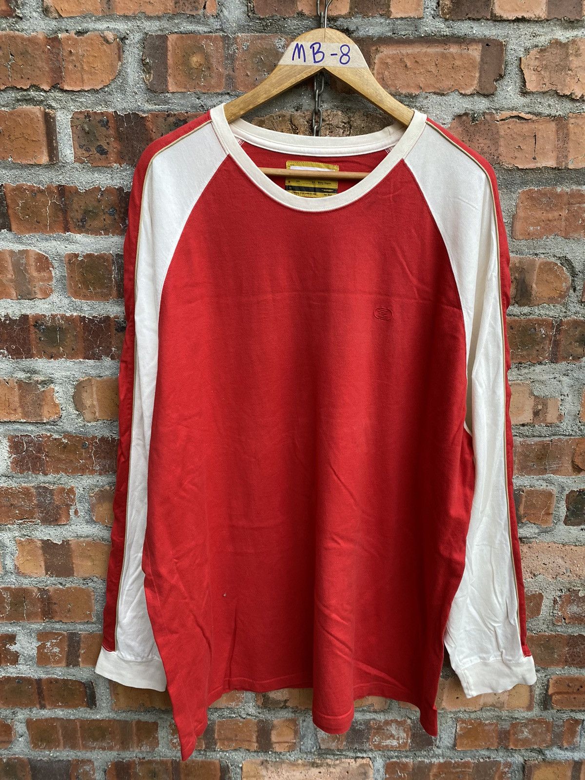 Swagger 2002 Swagger Red Raglan LS Size US XXL / EU 58 / 5 - 2 Thumbnail