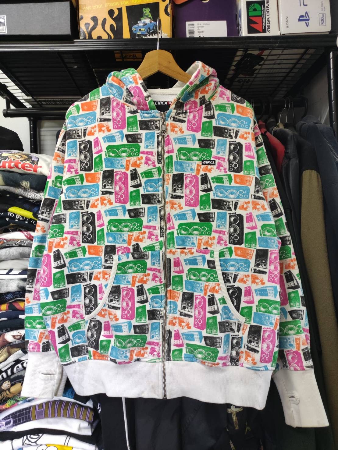 C1RCA Vtg 00's Circa Speaker All Over Print Zip Hoodie Size US M / EU 48-50 / 2 - 2 Thumbnail