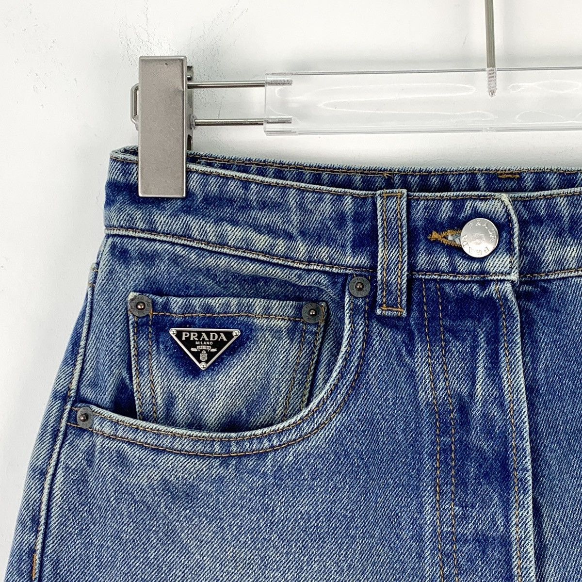 Prada Prada Blue Triangle Logo Denim Jeans K26WX Size 25" / US 0 / IT 36 - 3 Thumbnail