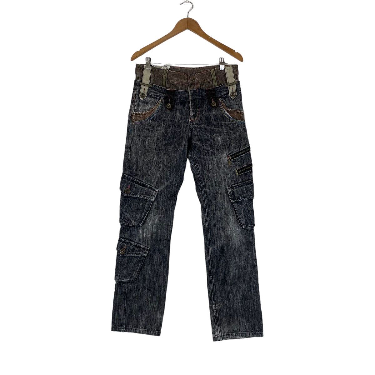 Japanese Brand ☀️Gumu Intl Japanese style jeans multipocket Size US 32 / EU 48 - 1 Thumbnail
