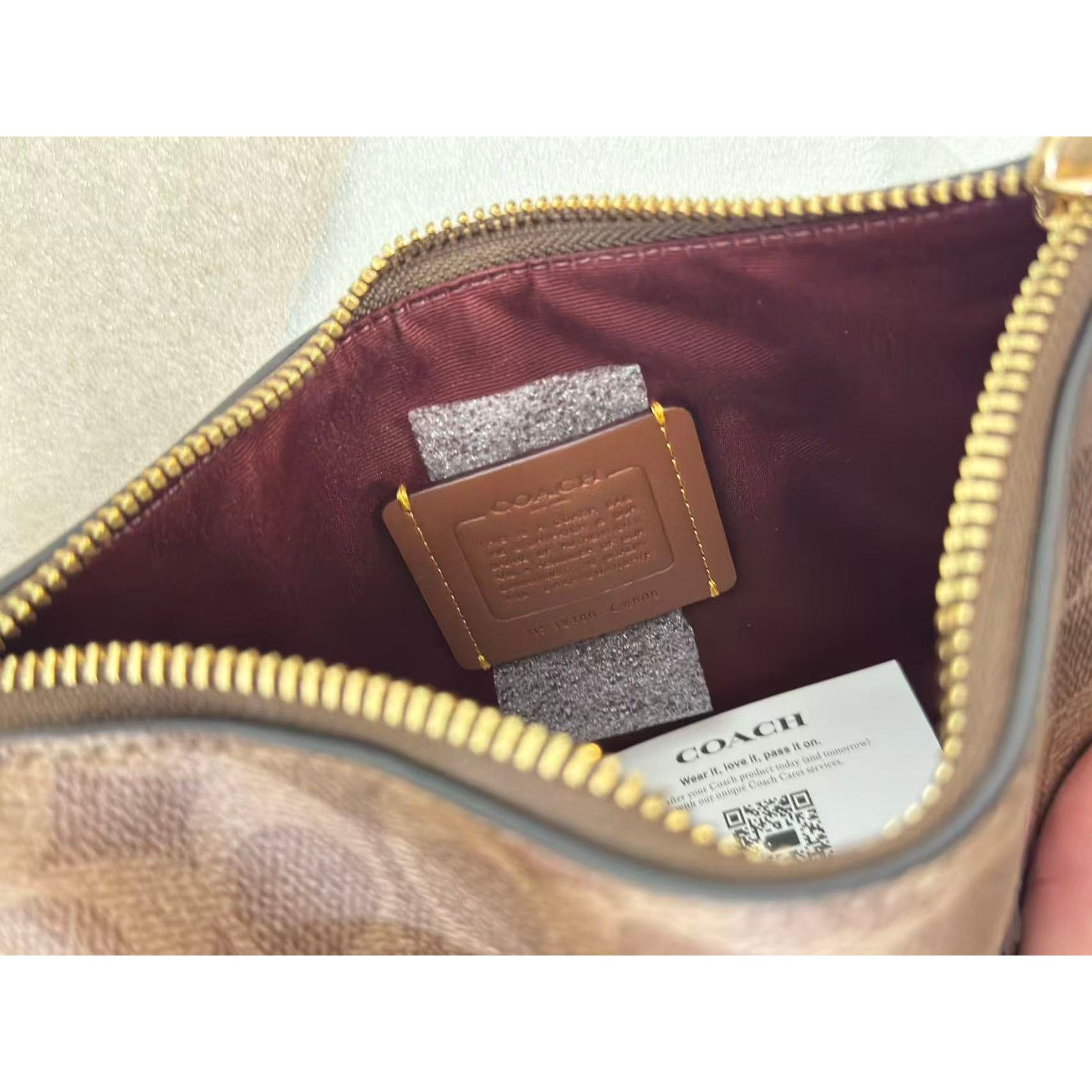 Coach Coach CX606 Zip Top Crossbody Bag Sig Horse And Carriage Size ONE SIZE - 4 Thumbnail
