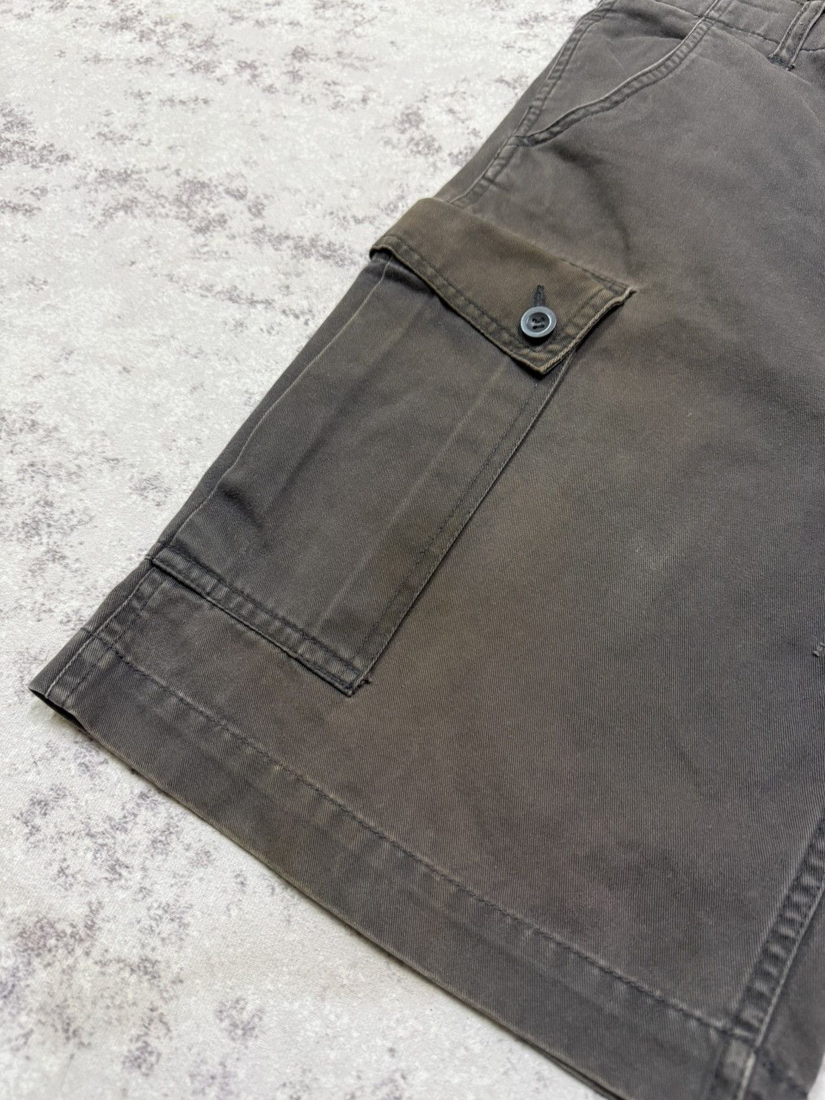 Oshkosh Vintage Oshkosh Cargo Short Pants Size US 28 / EU 44 - 4 Thumbnail