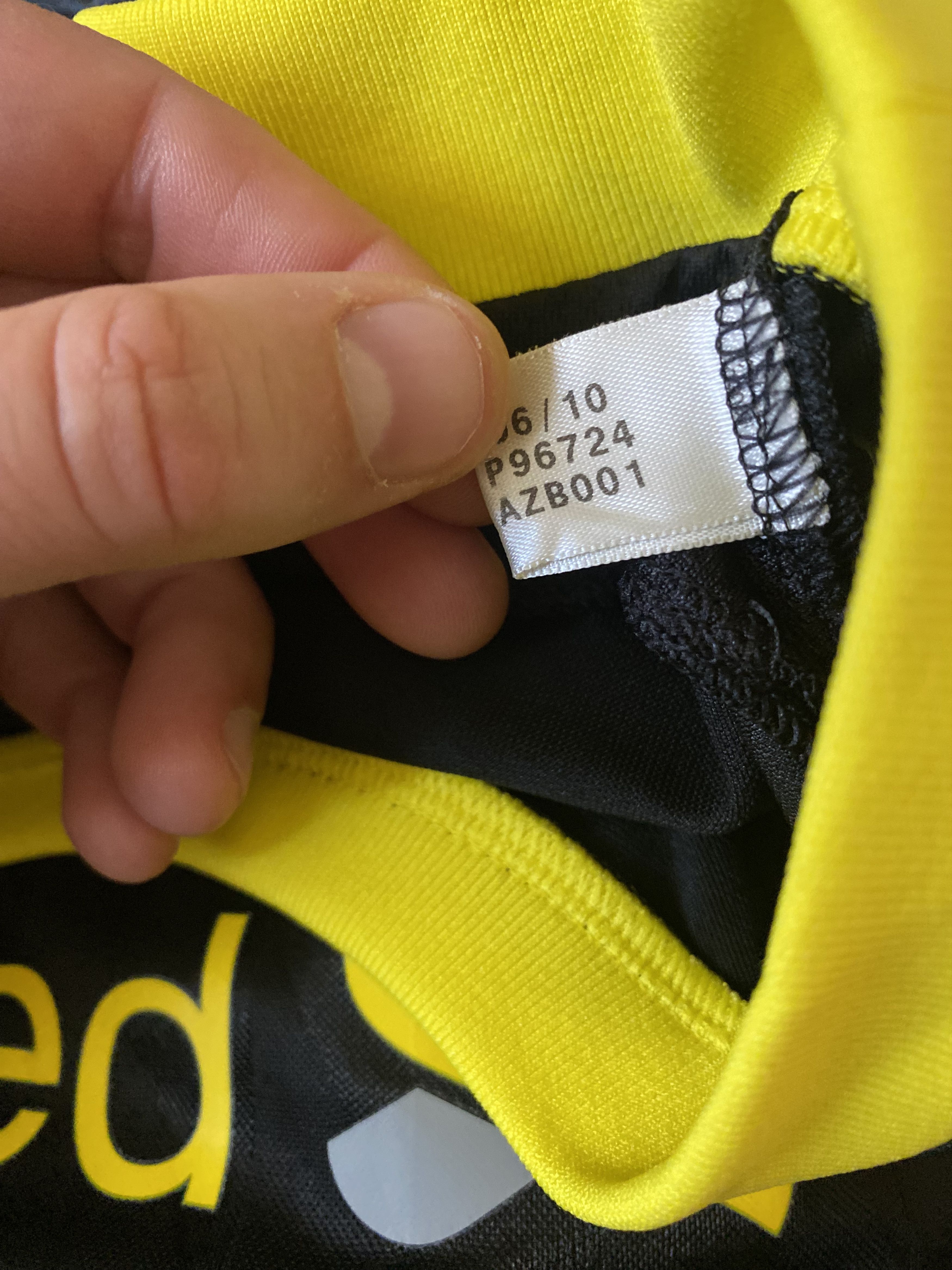 Adidas Vintage LIVERPOOL F.C. 2010 - 2011 - adidas - 2XL - UNIQUE Size US XXL / EU 58 / 5 - 4 Thumbnail