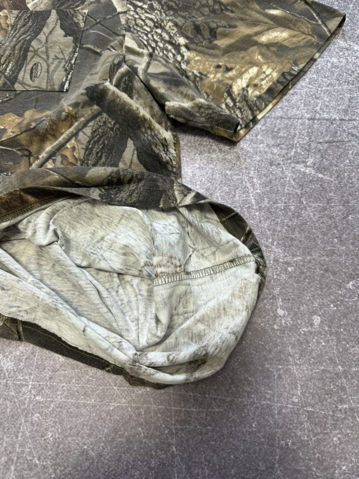 Realtree Vintage Y2k Winchester Realtree Camo T-Shirt Size US XL / EU 56 / 4 - 8 Thumbnail