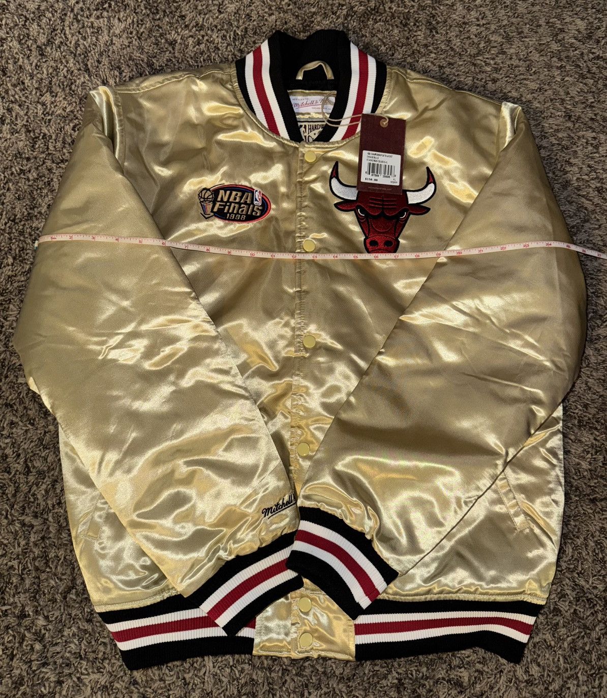 Mitchell & Ness Mitchell & Ness 1998 NBA Championship Satin Jacket Size US XL / EU 56 / 4 - 2 Thumbnail
