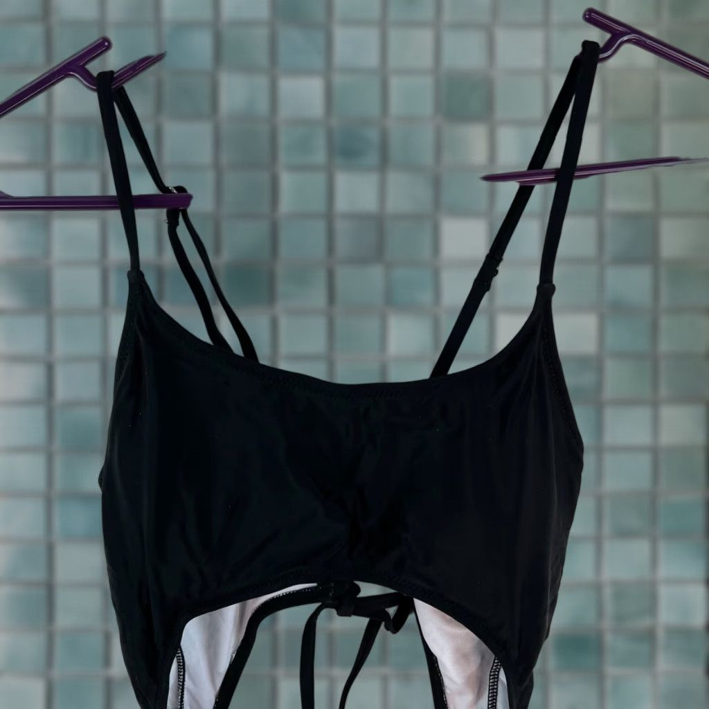 ZAFUL Zaful Womens One Piece Halter Neck Cross Back Black Swimsuit L Size Size ONE SIZE - 1 Thumbnail