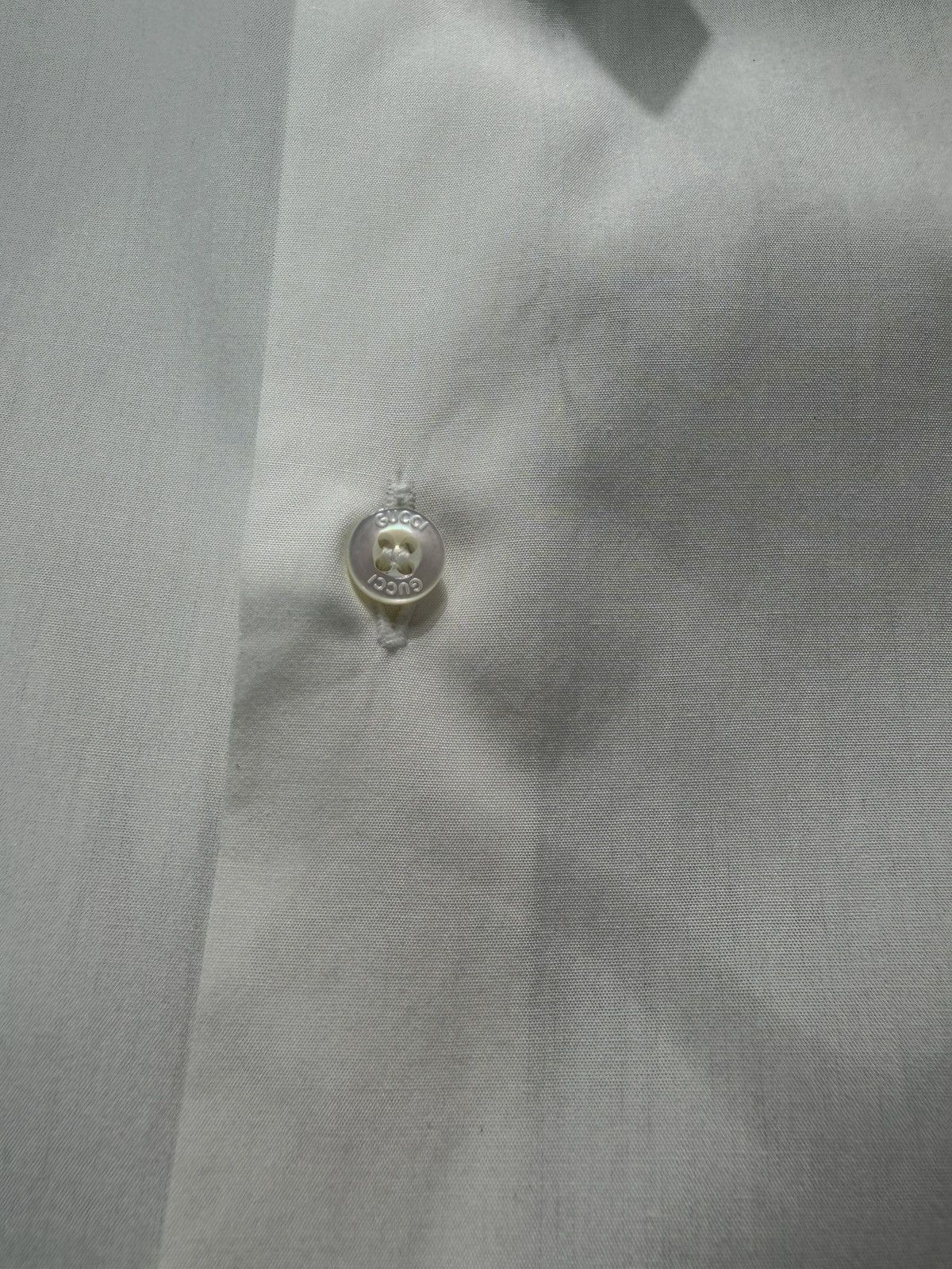 Gucci Gucci Floral Embroidered Collar Dress Shirt Made In Italy Size US XL / EU 56 / 4 - 6 Thumbnail