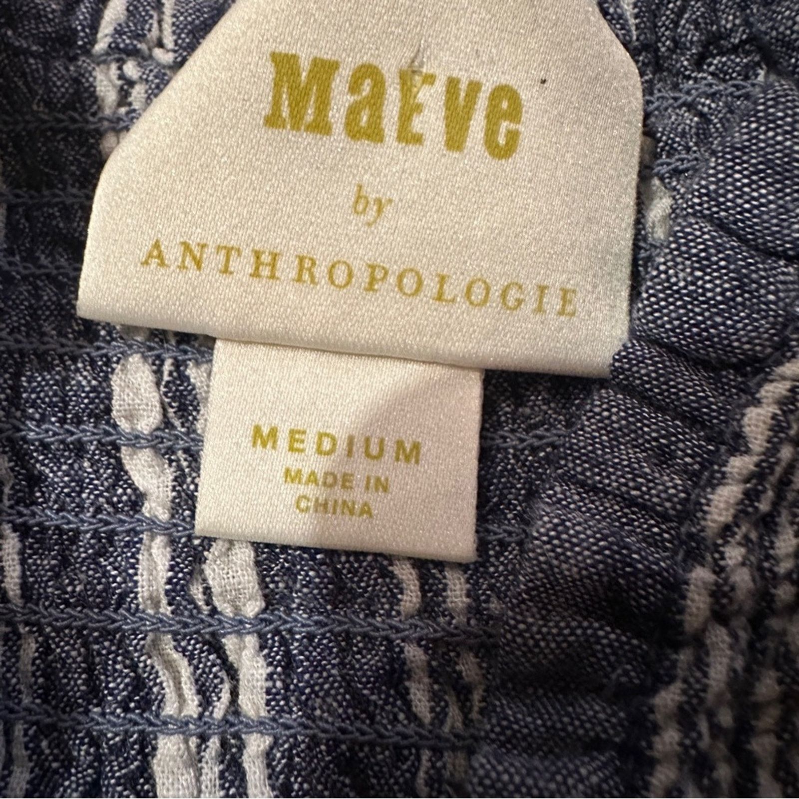 Anthropologie Anthropologie Maeve Schuyler Smocked Blue & White Top Sz M Size M / US 6-8 / IT 42-44 - 4 Thumbnail