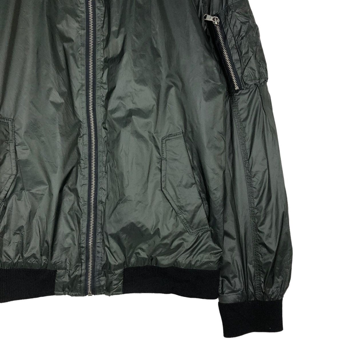 Japanese Brand 🔥VTG FLY RIOT RIOT BOMBER JACKET GIORGIO ARMANI MILITARY Size US XL / EU 56 / 4 - 7 Thumbnail