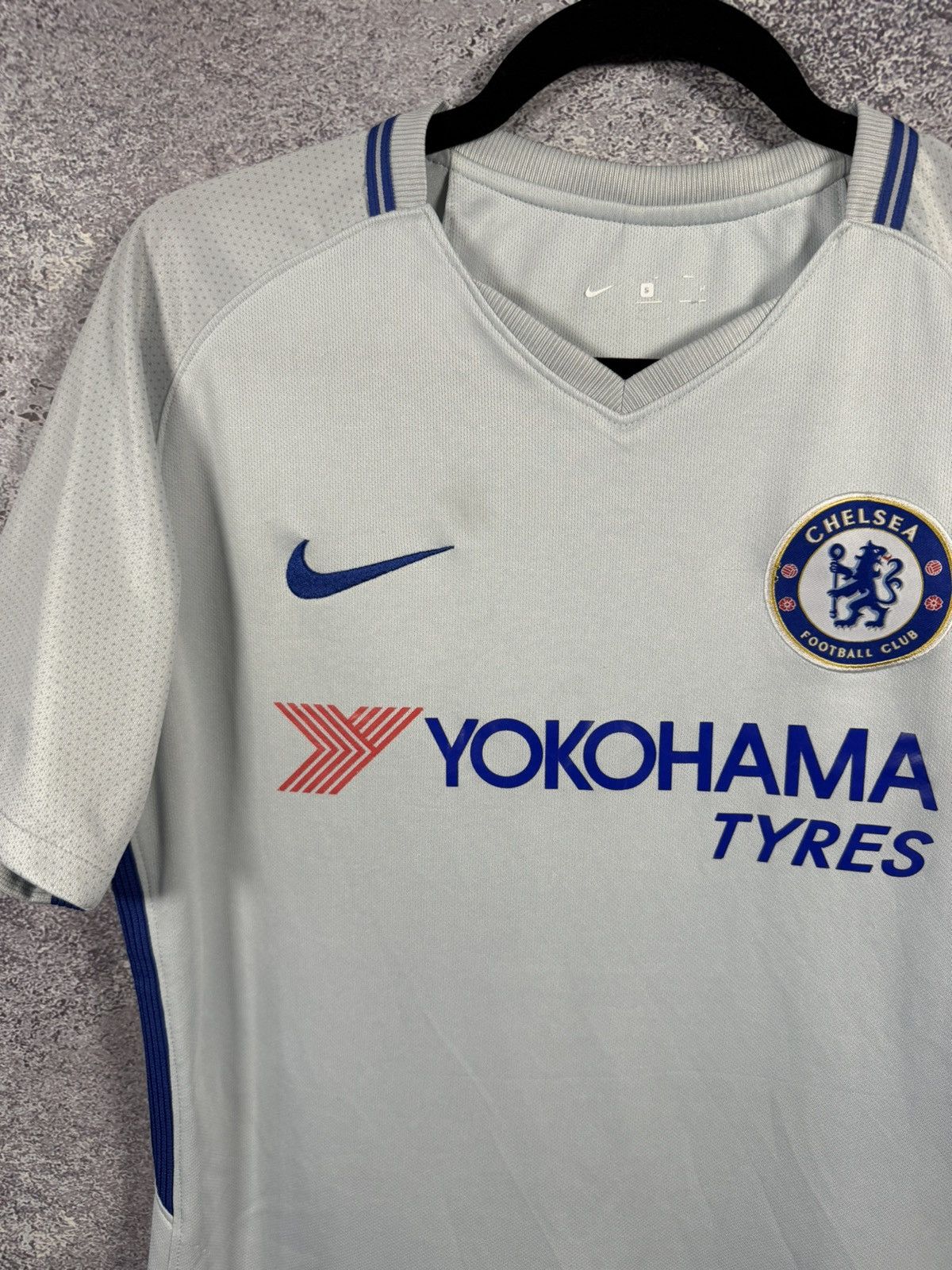 Chelsea Soccer Vintage Chelsea 2017/18 Away Nike Jersey Blokcore Small Size US S / EU 44-46 / 1 - 4 Thumbnail