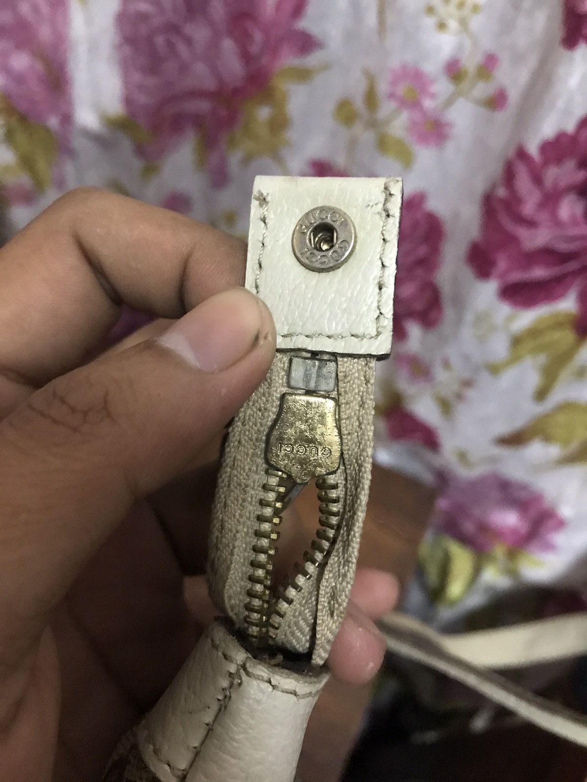 Gucci Authentic GG Gucci Size ONE SIZE - 6 Thumbnail