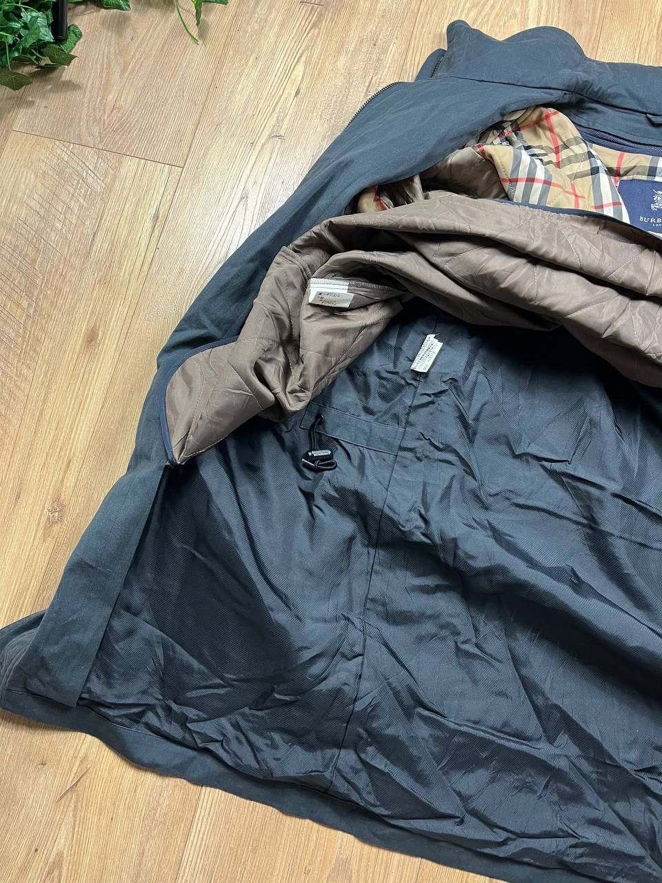 Burberry 00’s BURBERRY LONDON OLD MONEY TRENCH COAT JACKET VINTAGE Size US L / EU 52-54 / 3 - 9 Thumbnail