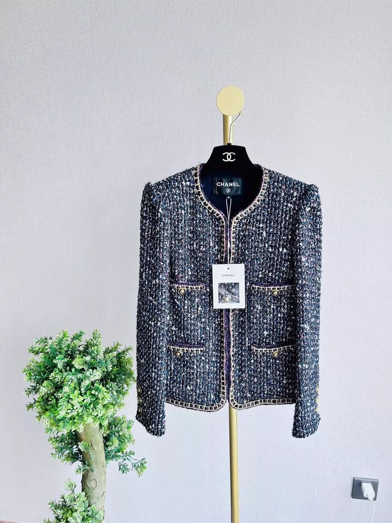 Chanel Chanel 21A Tweed Jacket Wang Yibo same style - dmc Size US M / EU 48-50 / 2 - 1 Thumbnail