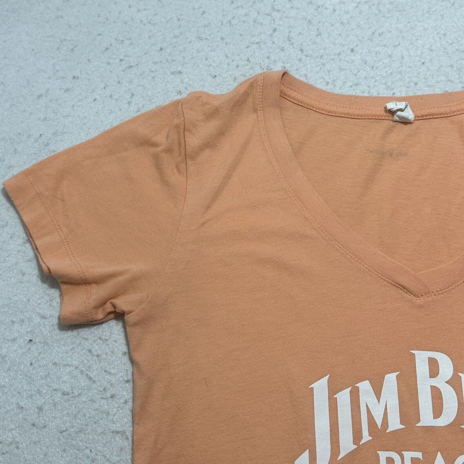 Other Jim Beam Peach Bourbon Whiskey Medium V-Neck T Shirt Pink Size M / US 6-8 / IT 42-44 - 5 Thumbnail