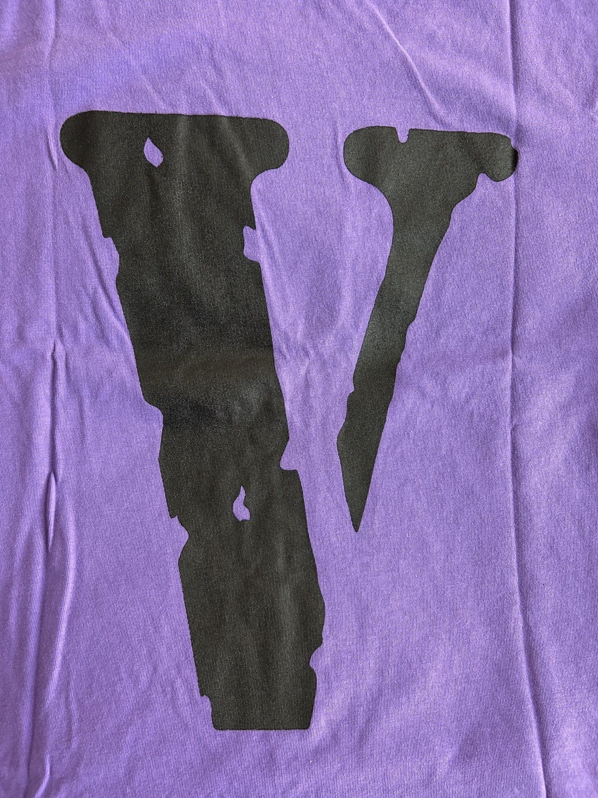 Vlone Size Medium - VLONE Friends Tee Shirt Purple Black Size US M / EU 48-50 / 2 - 5 Thumbnail