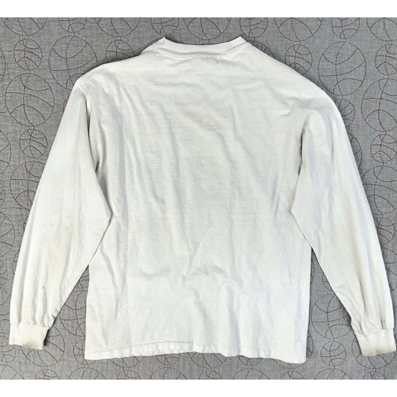 Hanes VINTAGE Earth Day Mount Everest Peace Climb Long Sleeve Tee XL White Mens US made Size US XL / EU 56 / 4 - 7 Thumbnail