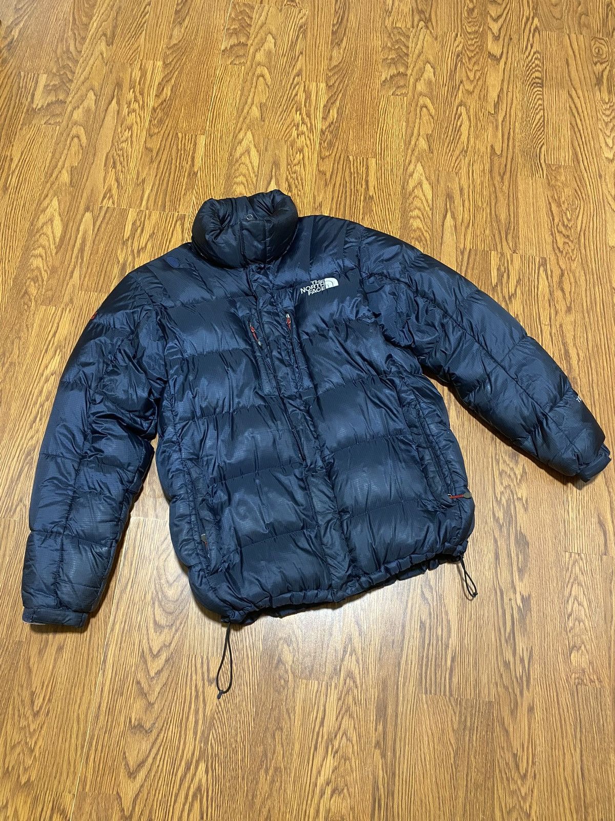 The North Face THE NORTH FACE Summit Series 700 Puffer Jacket Size US L / EU 52-54 / 3 - 1 Thumbnail
