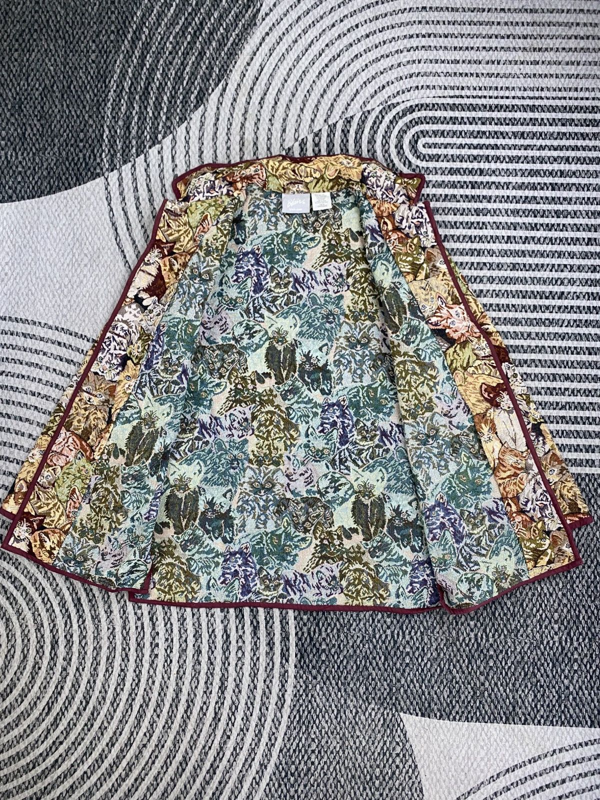 Japanese Brand Vtg Blair Kitten Allover Pattern Jacquard Tapestry Jacket Size US M / EU 48-50 / 2 - 5 Thumbnail