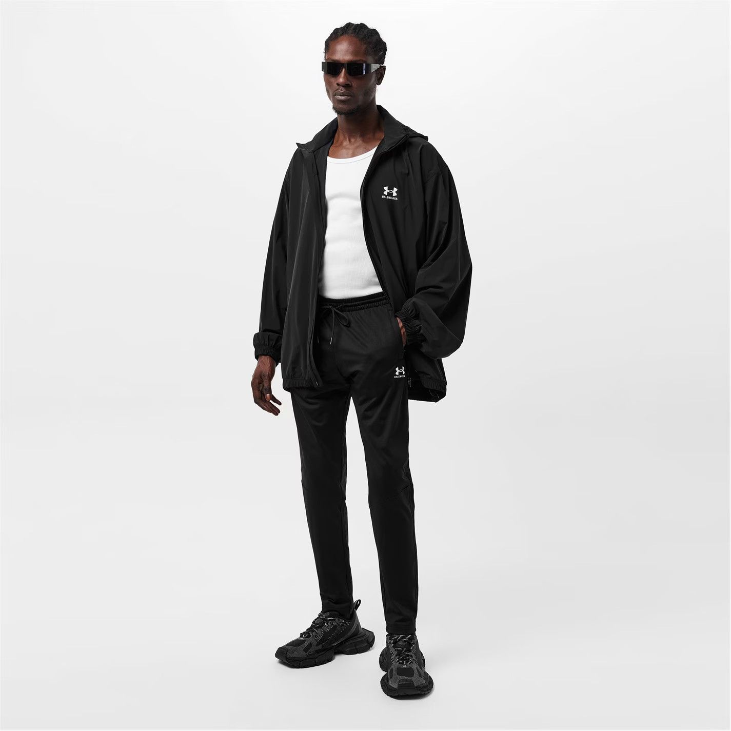 Balenciaga × Under Armour o1g2r1mq0226 Tracksuit Hooded Jacket In Black Size US L / EU 52-54 / 3 - 6 Thumbnail