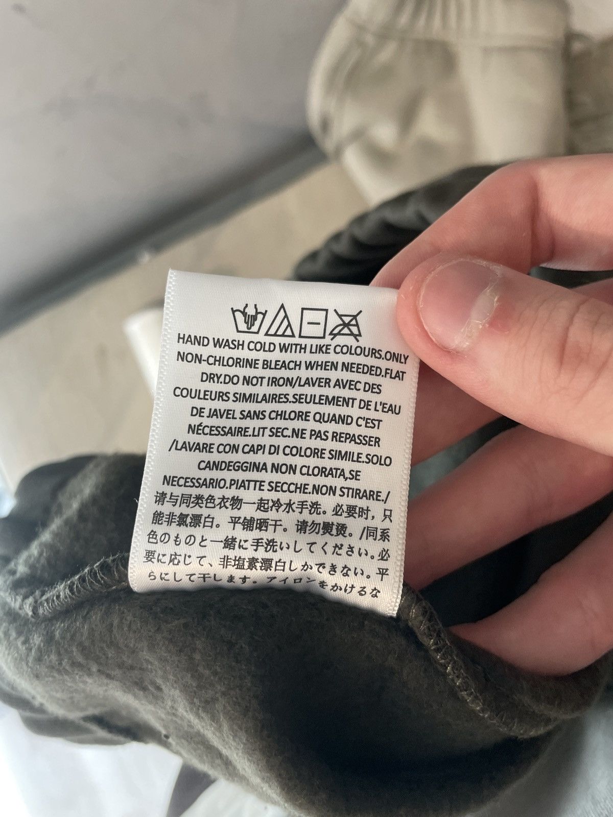 Essentials × Fear of God Fear of God Essentials Off Black Pants L Size US 34 / EU 50 - 6 Thumbnail
