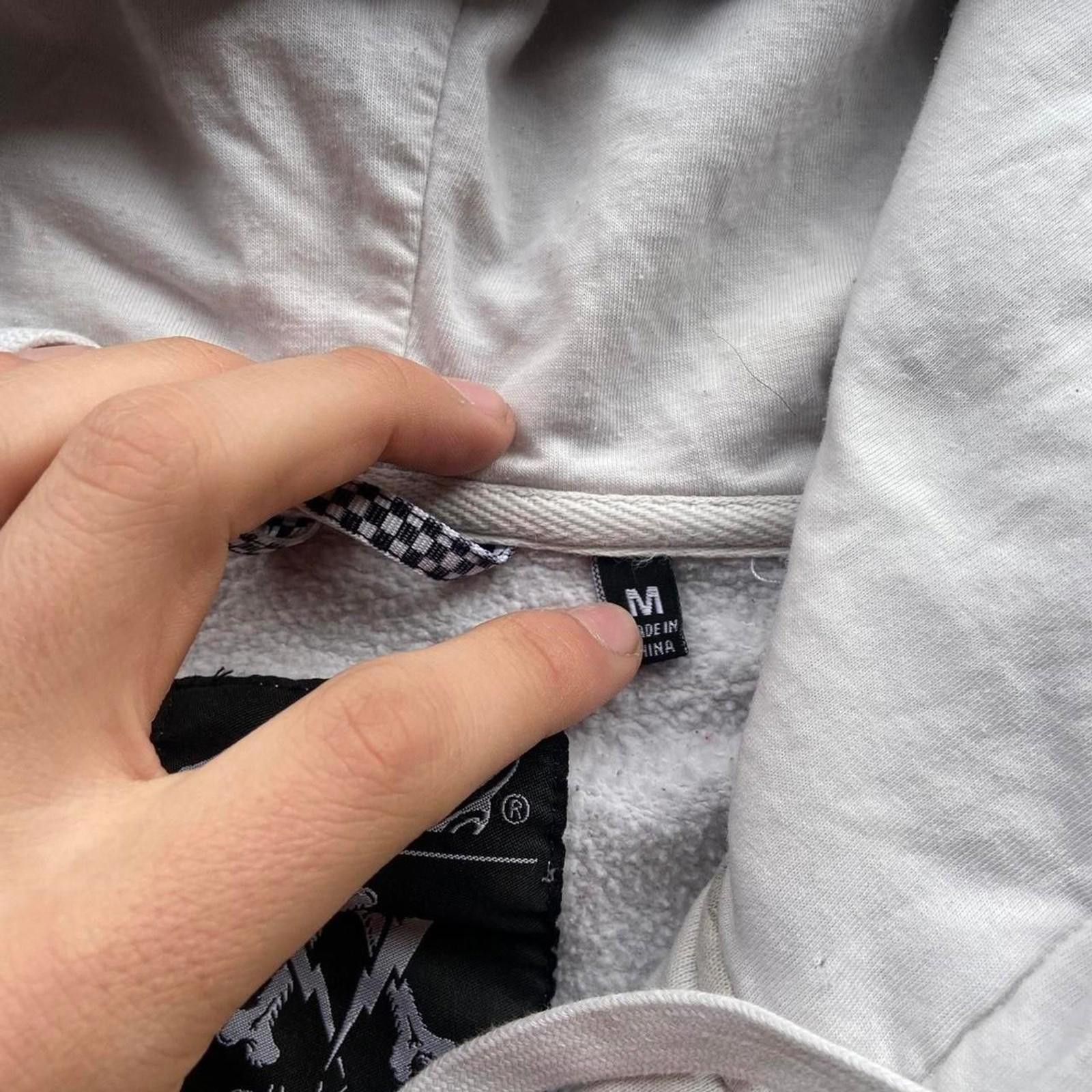Vans Vans Black And White Striped Zip up Medium Distressed Cuffs Size US M / EU 48-50 / 2 - 2 Thumbnail