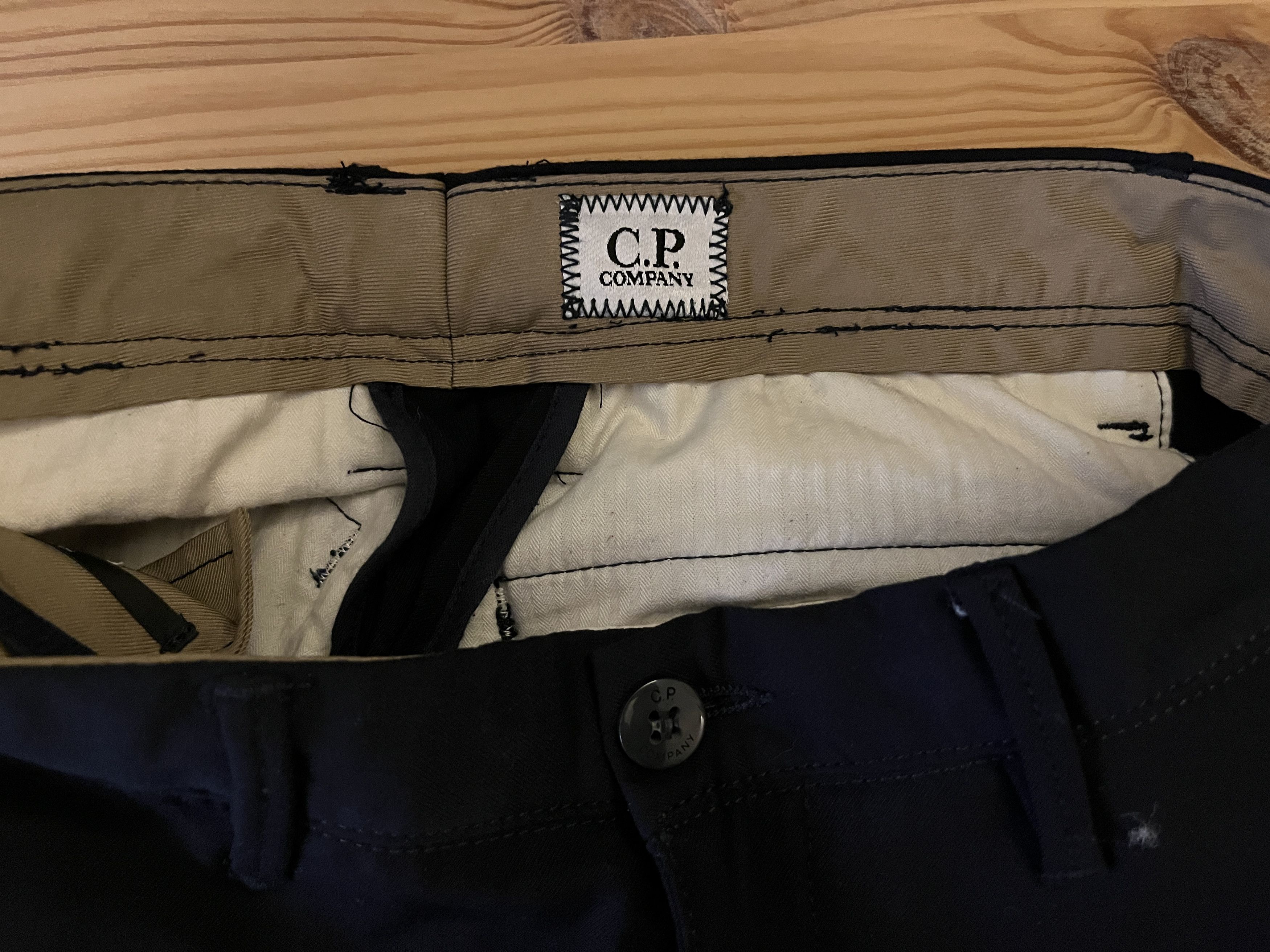 C.P. Company C.P. Company Navy Trousers, 46 (US 28 / 30) Size US 28 / EU 44 - 4 Thumbnail