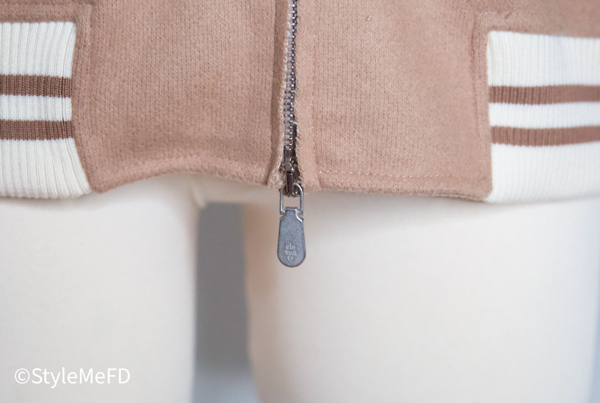 Eleventy Eleventy Beige & White Hooded 100% Wool Zip Up - Mens Size L Size US L / EU 52-54 / 3 - 6 Thumbnail