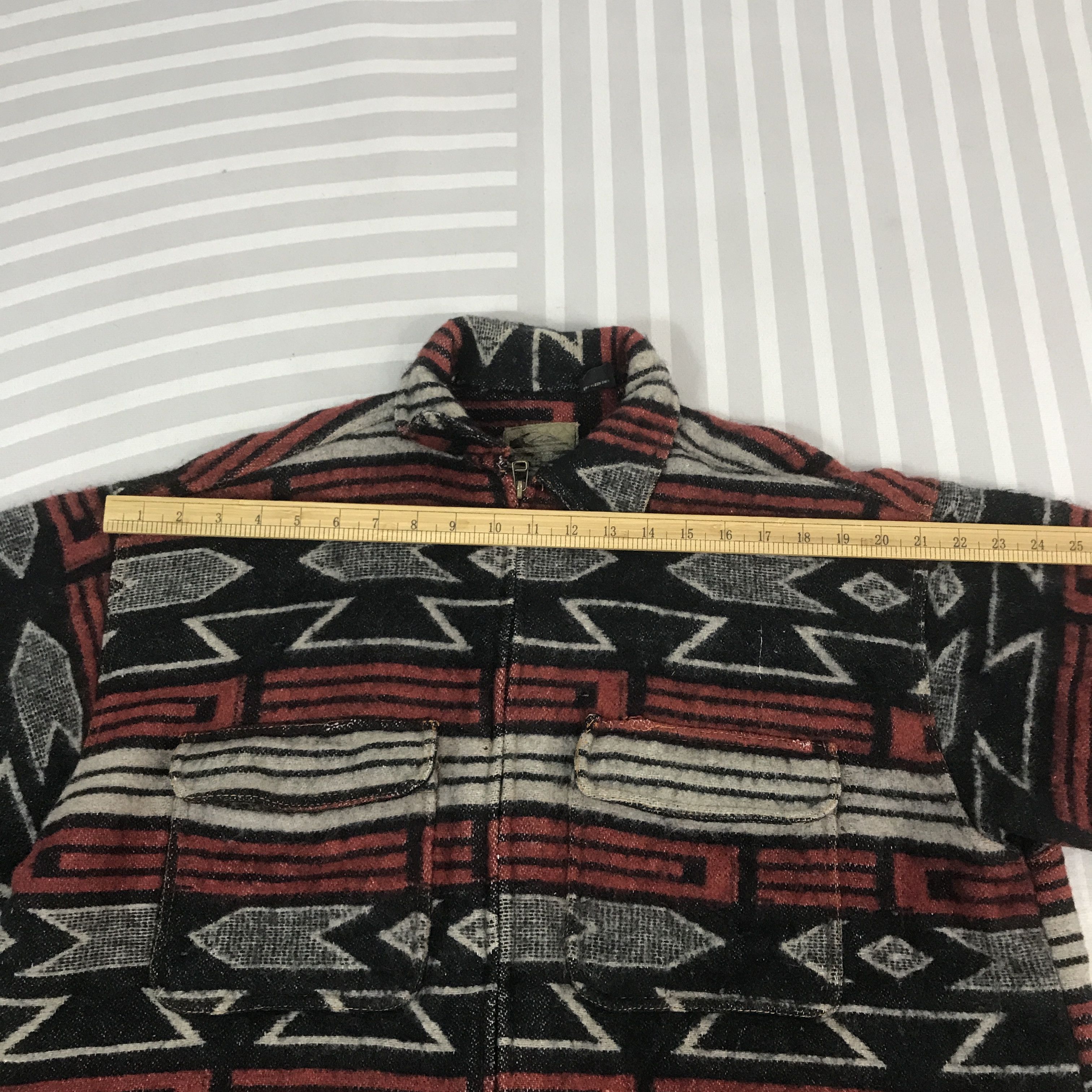 Quicksilver Vintage Quicksilver navajo Wool Zip up Jacket Size US L / EU 52-54 / 3 - 5 Thumbnail