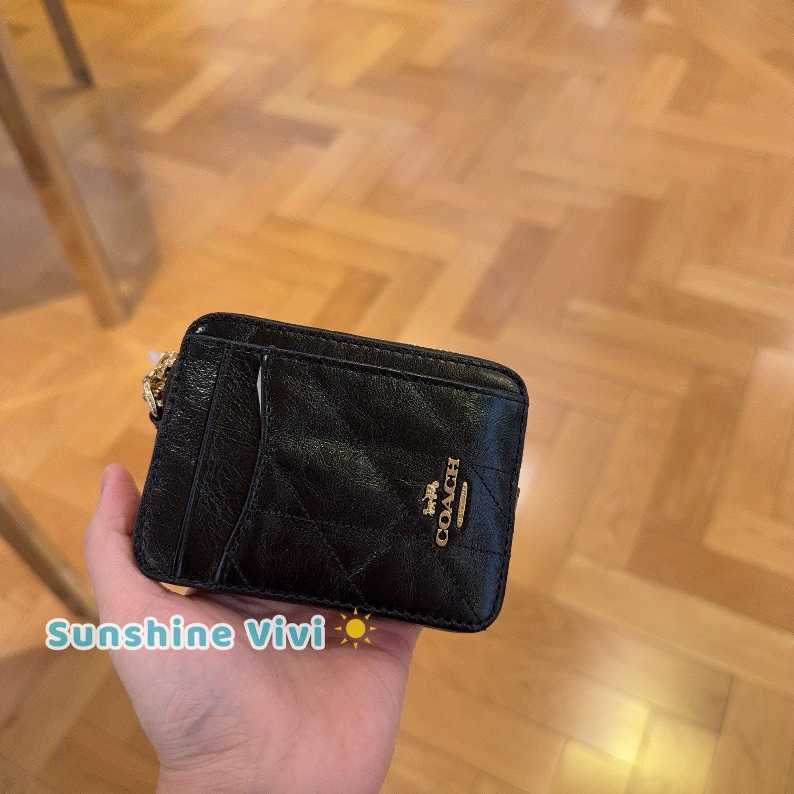 Coach NWT Coach Zip Card Case With Quilting Gold/Black CEC51 Size ONE SIZE - 6 Thumbnail
