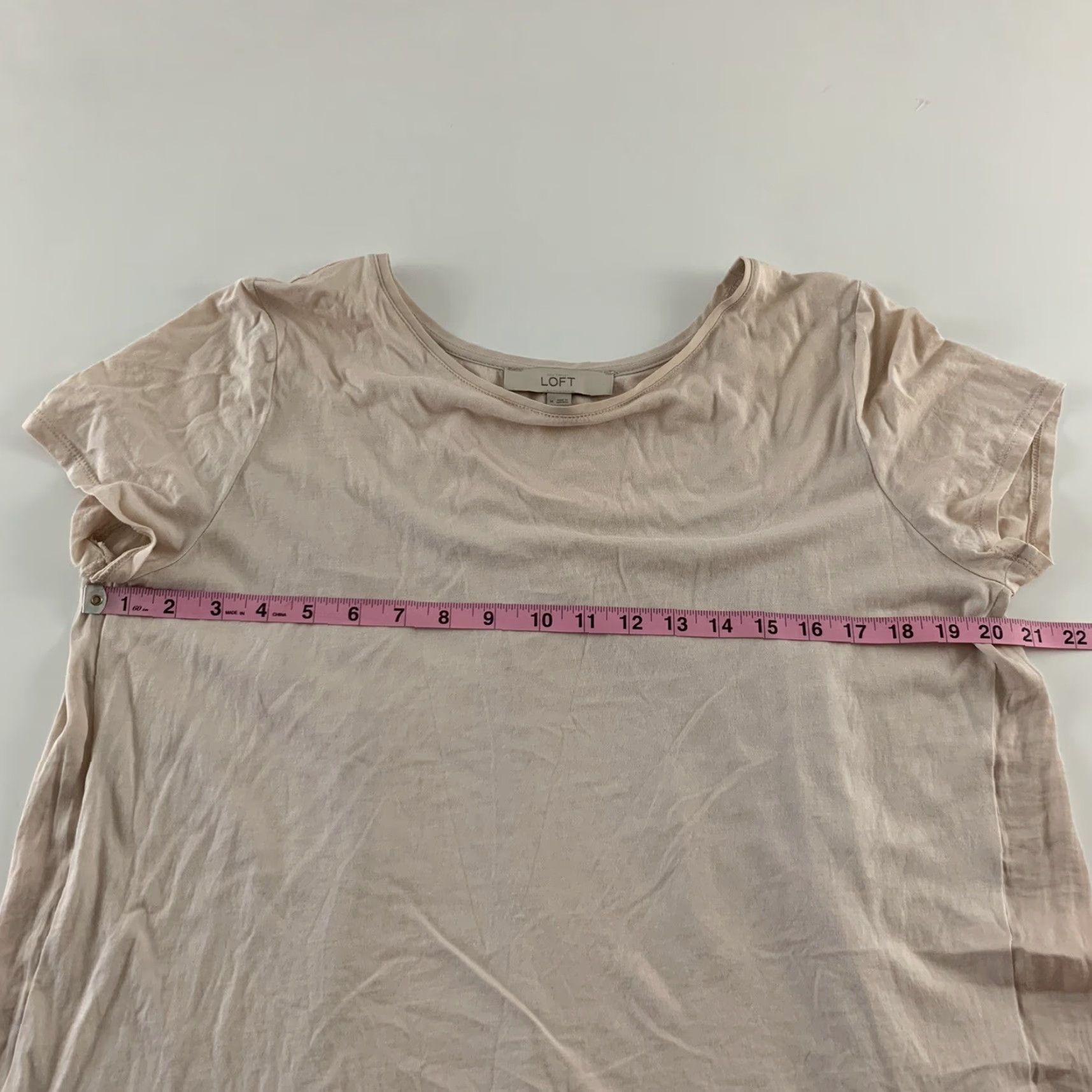 Ann Taylor Ann Taylor Loft Short Sleeve Top Women's Size M Solid Light Pink Blouse Pink Womens M Short Sleeve Shirt Blouse Size M / US 6-8 / IT 42-44 - 3 Thumbnail