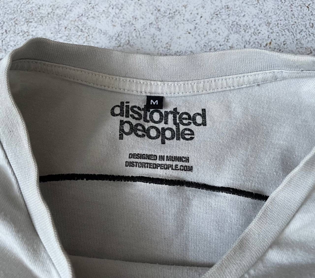 Vintage Vintage Distorted People T-shirt Big Graphic Logo Y2K Rare Size US M / EU 48-50 / 2 - 6 Thumbnail