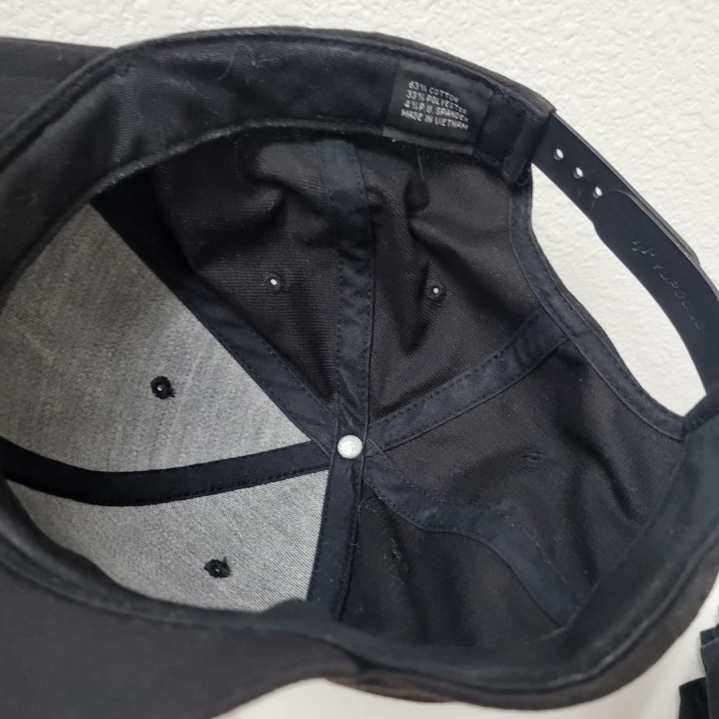 TravisMathew Travis Mathew Men's Golf Hat Cap One Size Preowned Condition Size ONE SIZE - 5 Thumbnail
