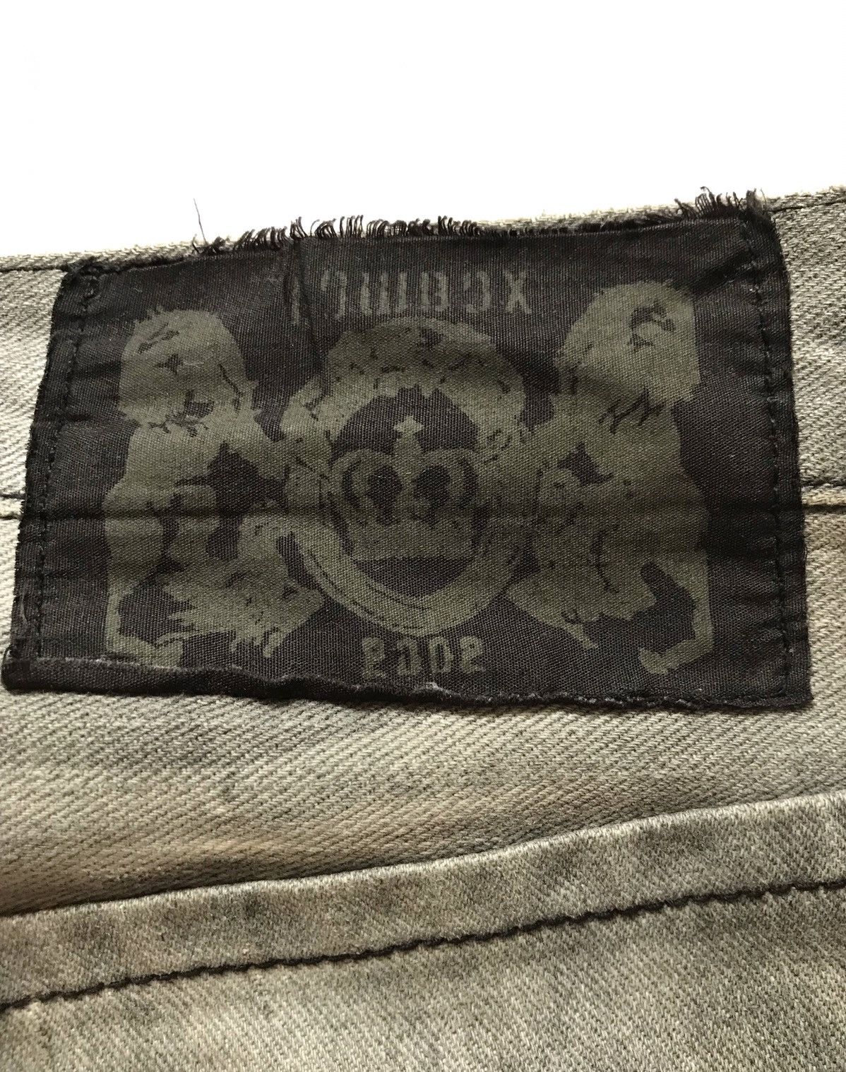Japanese Brand × LOWBOX LOWBOX DISTRESSED JEANS Size US 29 - 8 Thumbnail
