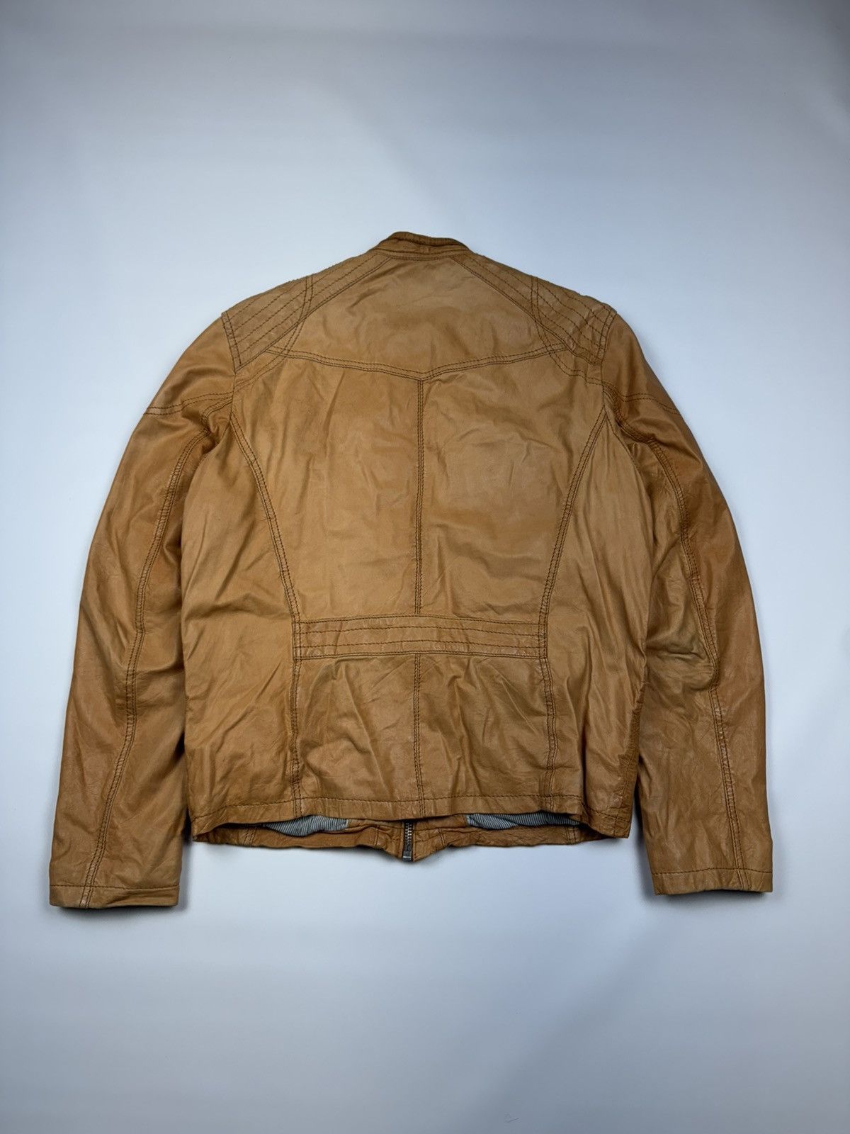 Vintage Vintage Y2k Distressed Leather Biker Jacket Size US L / EU 52-54 / 3 - 14 Thumbnail