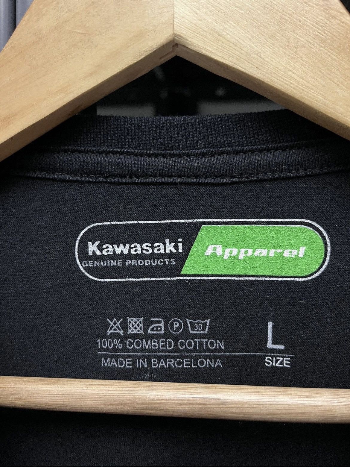 Vintage Vintage Kawasaki Racing T-shirt Size US L / EU 52-54 / 3 - 3 Thumbnail