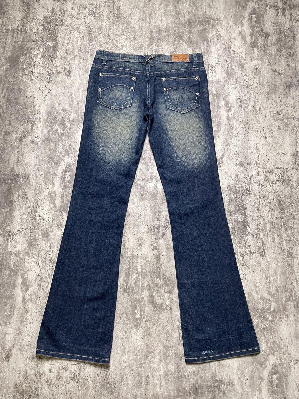 If Six Was Nine × Japanese Brand × Le Grande Bleu (L.G.B.) Japanese Flare Studded Jeans L. Waver KmRii lgb Style Size US 30 / EU 46 - 7 Thumbnail