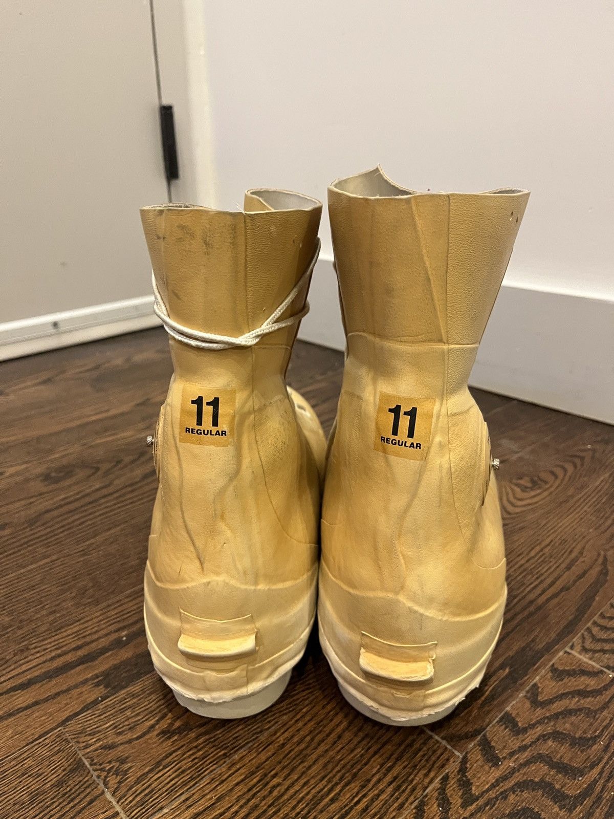 Other Vintage US Military Mickey Mouse Boots Size US 12 / EU 45 - 6 Thumbnail
