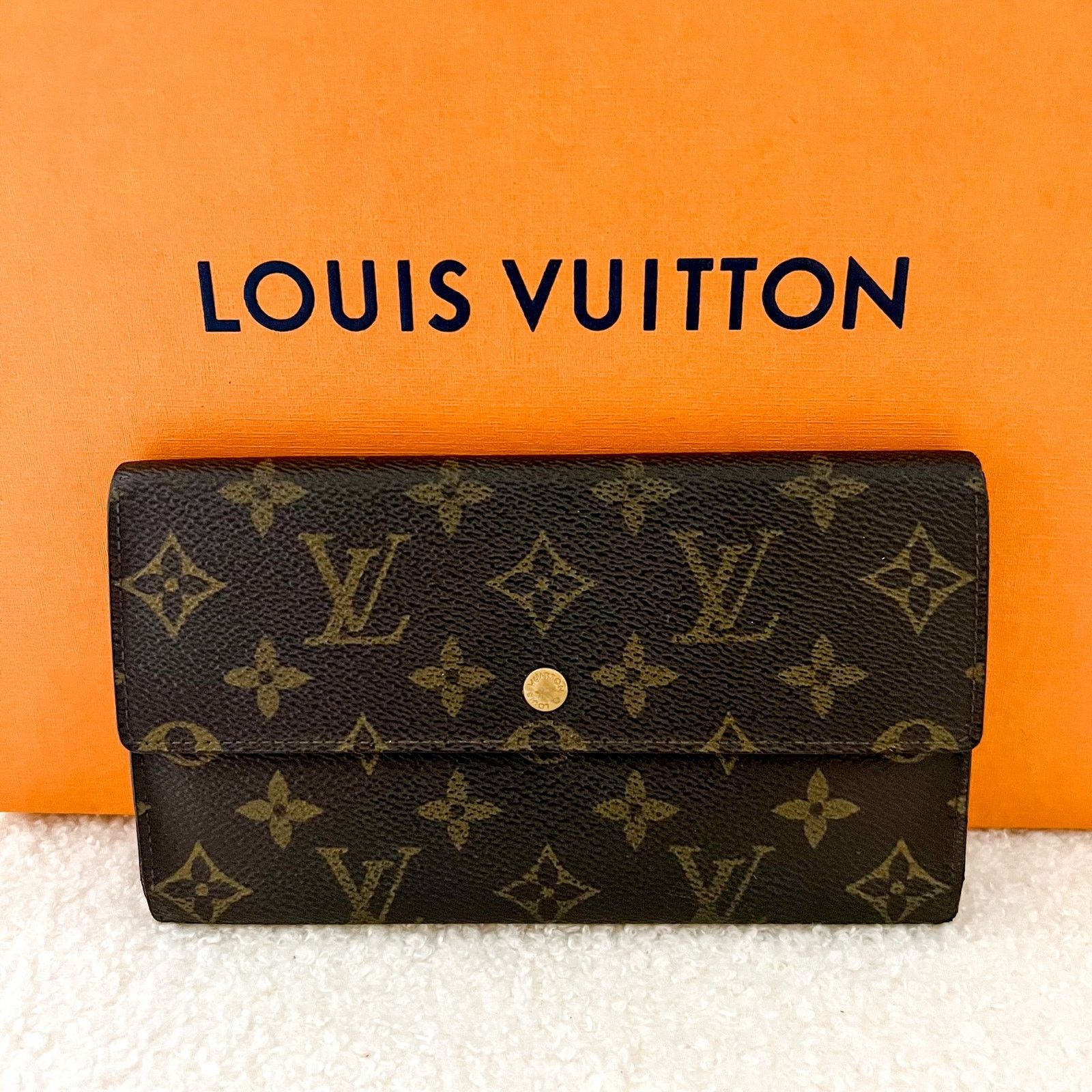 Louis Vuitton Louis Vuitton Porte Tresor Monogram Trifold Long Wallet Size ONE SIZE - 1 Thumbnail