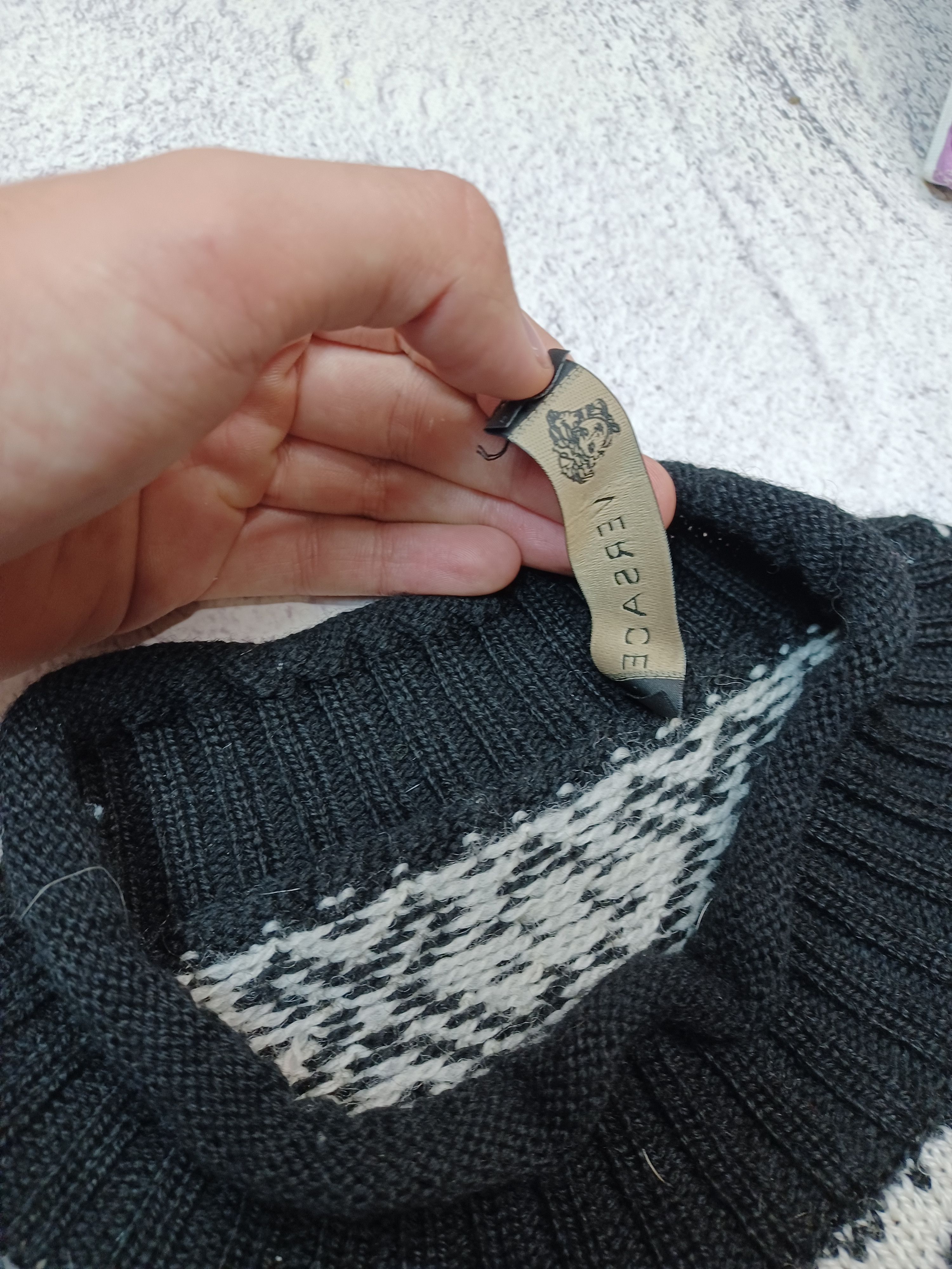 Versace Versace Bold Logo Knit Sweater - Black & White Monochrome Size US M / EU 48-50 / 2 - 7 Thumbnail