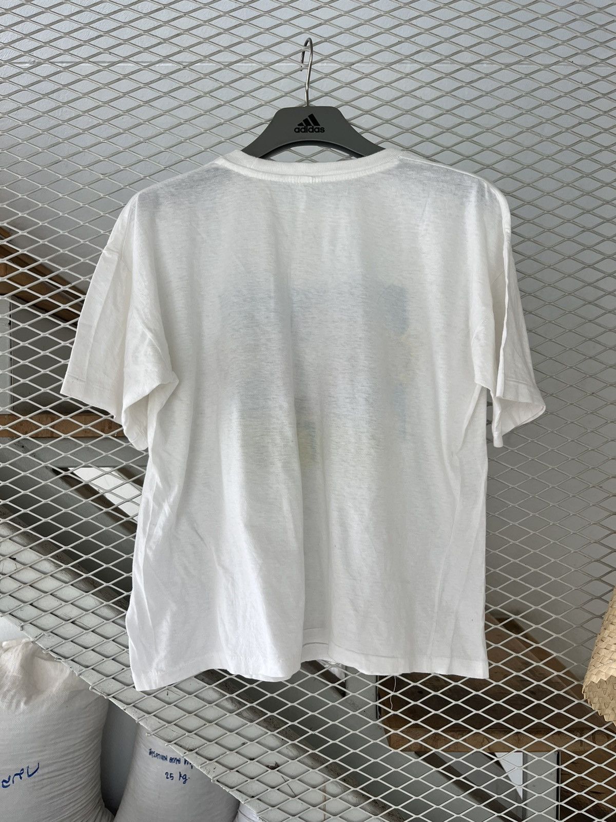 Vintage Vintage Musica TUTTO CREO Popart ( Boxy Style)90’s T-shirt Size US L / EU 52-54 / 3 - 9 Thumbnail